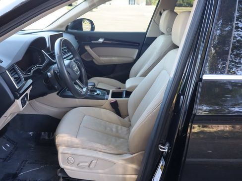 Used 2018 Audi Q5 2.0T Premium Plus w/ Premium Plus Package AWD/4WD image 19