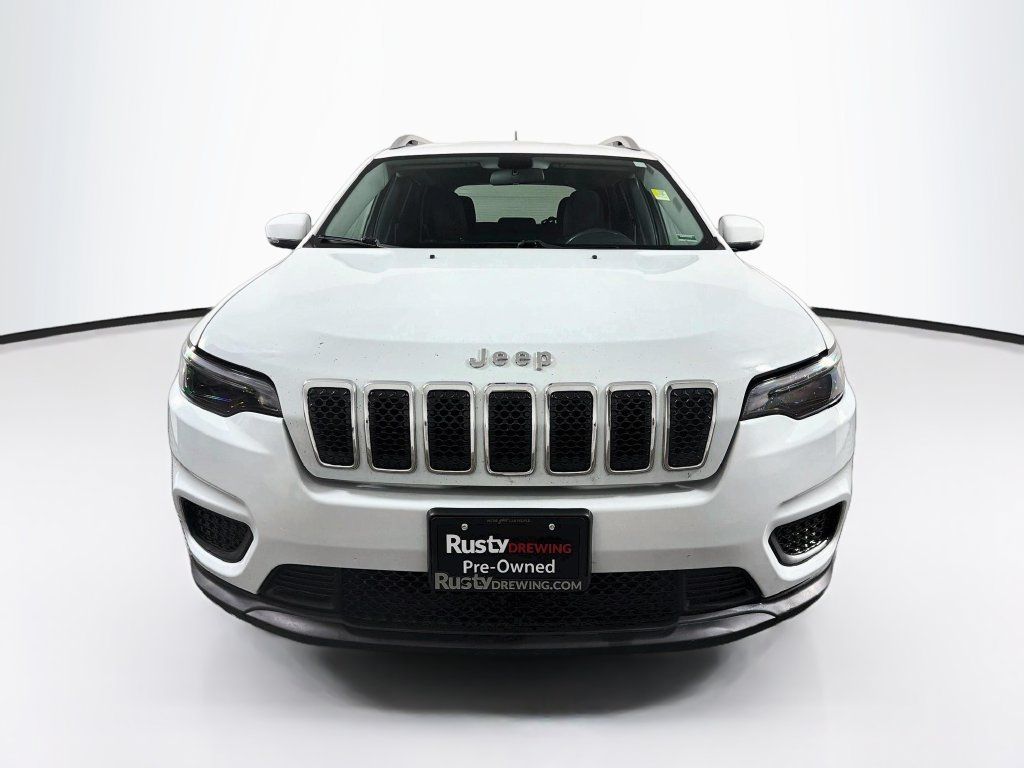 Used 2020 Jeep Cherokee Latitude w/ Cold Weather Group FWD image 2