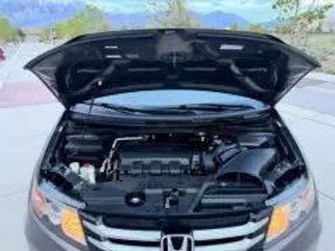 Used 2016 Honda Odyssey EX-L image 9