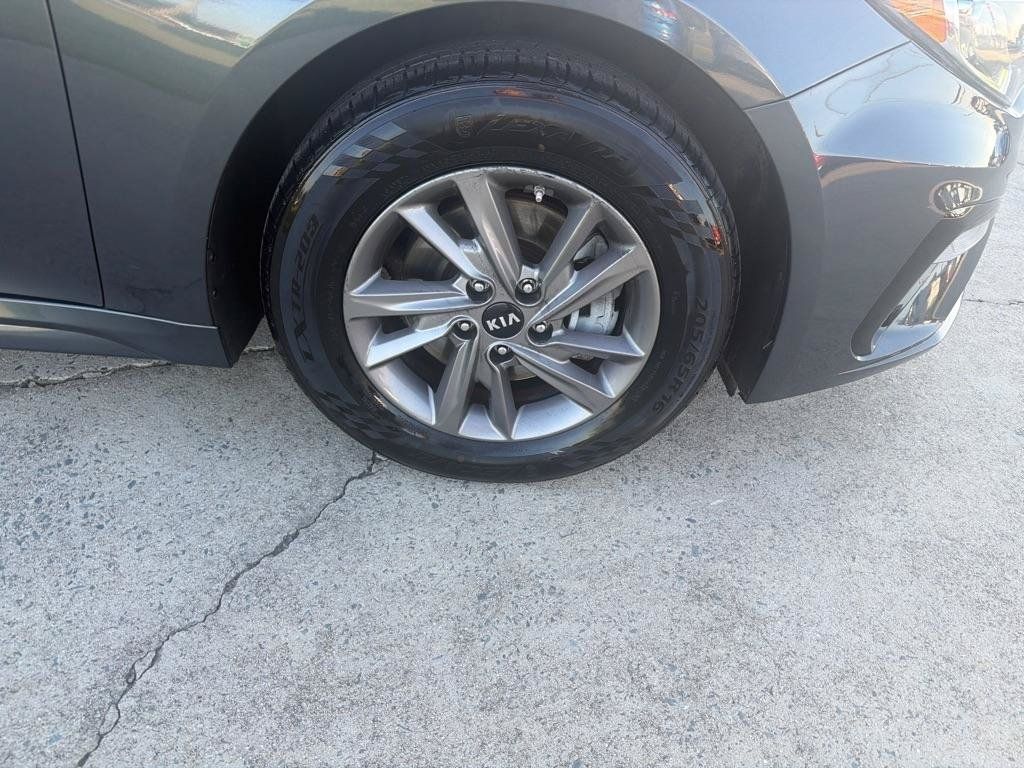 Used 2020 Kia Optima LX FWD image 38