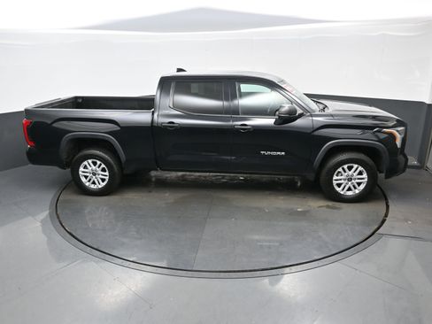 Used 2022 Toyota Tundra SR5 image 40