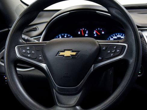 Used 2023 Chevrolet Malibu LT FWD image 25