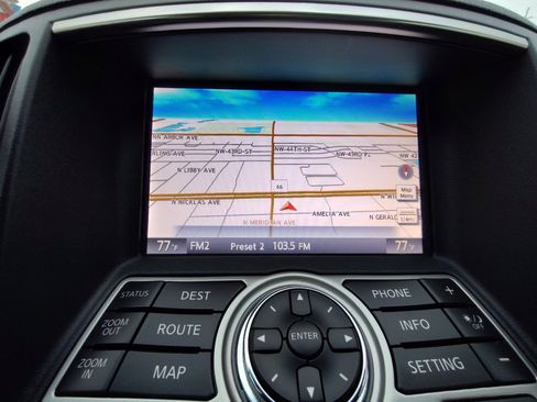 Used 2013 INFINITI G37 x w/ Premium Pkg image 25