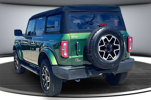 Used 2024 Ford Bronco Outer Banks AWD/4WD image 4