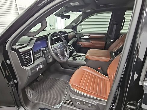 Used 2023 GMC Sierra 1500 Denali Ultimate image 10