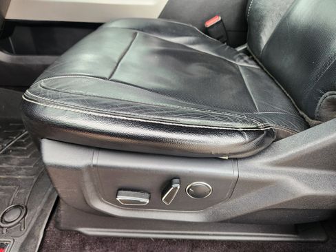 Used 2015 Ford F150 Lariat w/ Equipment Group 502A Luxury image 30