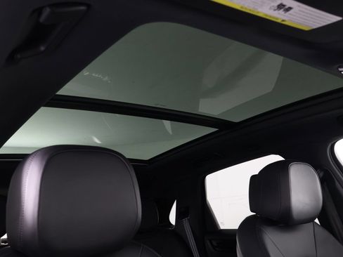 Certified 2023 Porsche Cayenne AWD/4WD image 25