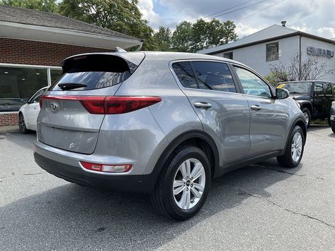 Used 2019 Kia Sportage LX image 5