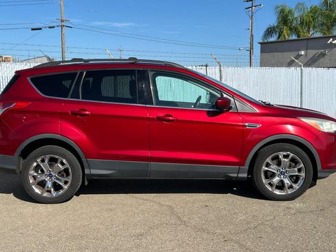 Used 2015 Ford Escape SE w/ Equipment Group 201A AWD/4WD image 6