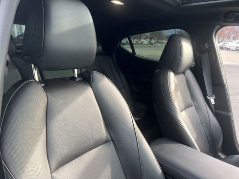 Used 2023 MAZDA MAZDA3 Hatchback w/Premium Plus Pkg image 35