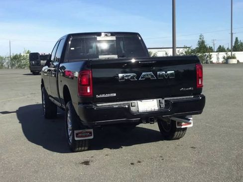 Used 2025 RAM 2500 Laramie w/ Sport Appearance Package AWD/4WD image 7