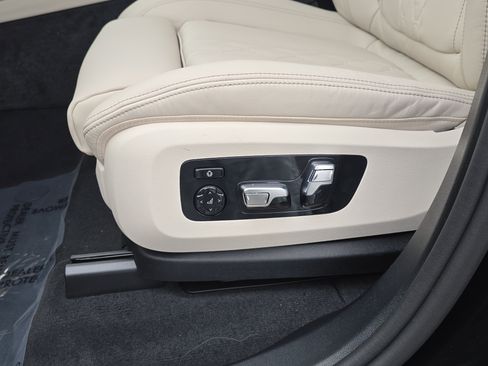 New 2026 BMW X5 sDrive40i w/ M Sport Package image 23