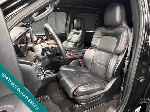 Used 2018 Lincoln Navigator Reserve w/ Technology Package image 3