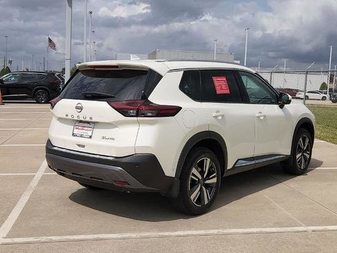 Certified 2023 Nissan Rogue SL w/ SL Premium Package image 11