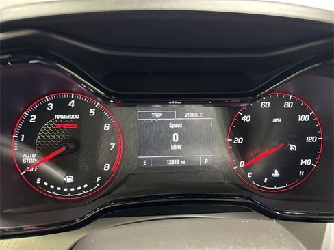 Certified 2024 Chevrolet Trax RS w/ Driver Confidence Package image 15