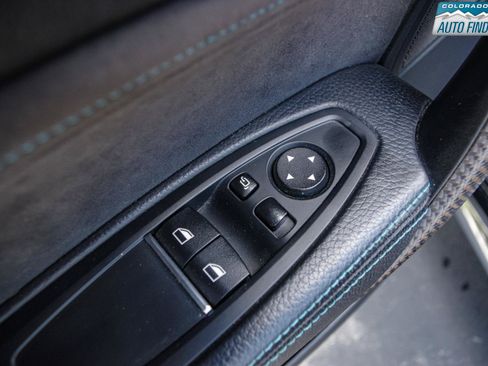 Used 2018 BMW M2 RWD image 11