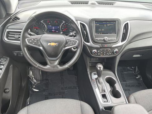 Used 2019 Chevrolet Equinox LT image 16