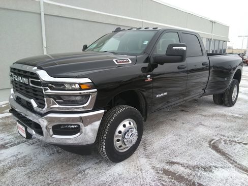 New 2026 RAM 3500 Big Horn image 2