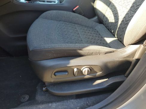 Used 2024 Chevrolet Equinox LT w/ LPO, Floor Liner Package AWD/4WD image 15
