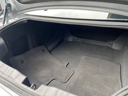 Used 2021 Chevrolet Camaro LT image 18