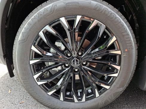 New 2026 Nissan Rogue SV AWD/4WD image 4