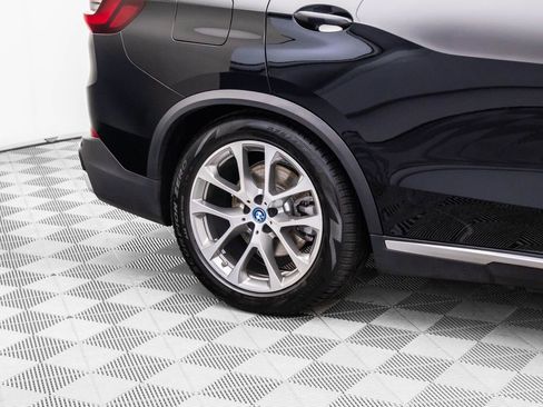 Used 2023 BMW X5 xDrive45e w/ Climate Comfort Package image 35