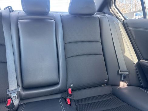 Used 2017 Honda Accord Sport image 13