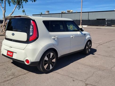 Used 2015 Kia Soul ! w/ Sun & Sound Package image 9