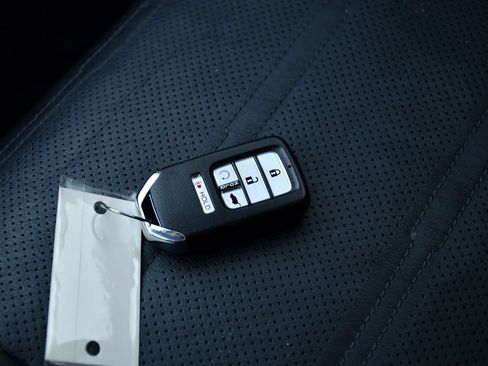 Used 2021 Honda CR-V EX-L image 17