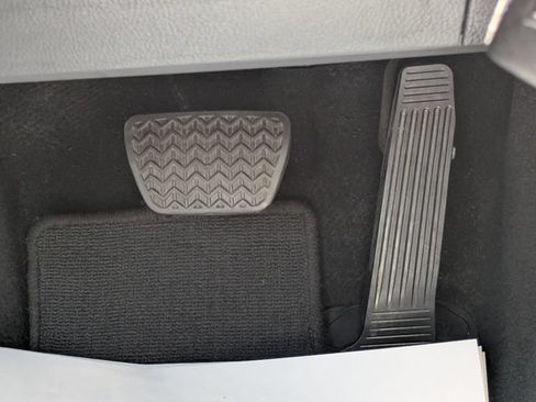 Used 2023 Toyota Camry SE FWD image 30