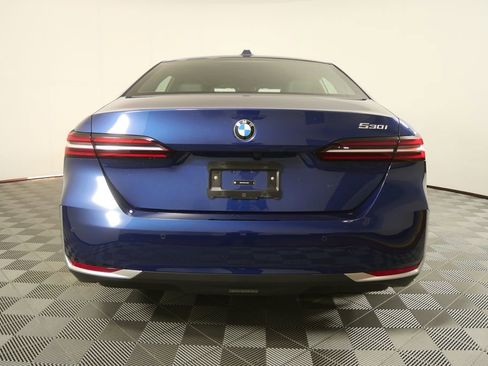 Certified 2026 BMW 530i RWD image 4