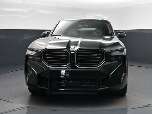 Certified 2023 BMW XM AWD/4WD image 10