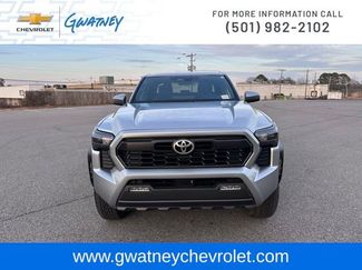 Used 2025 Toyota Tacoma TRD Off-Road video 2