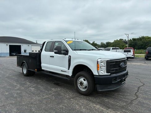 Used 2023 Ford F350 XL AWD/4WD image 8