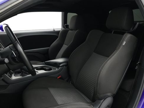 Used 2022 Dodge Challenger GT w/ Blacktop Package RWD image 21