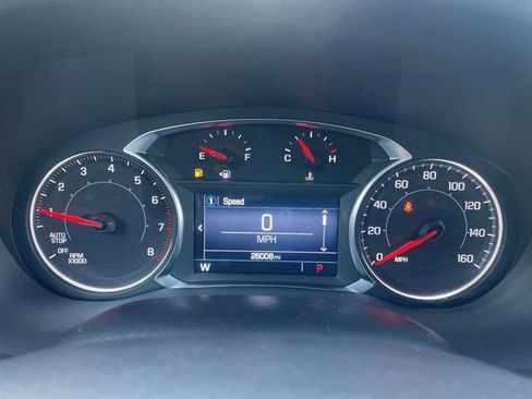 Used 2023 GMC Acadia SLE w/ Driver Convenience Package image 15