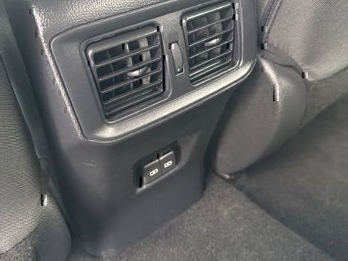 Certified 2024 Toyota RAV4 XLE AWD/4WD image 15