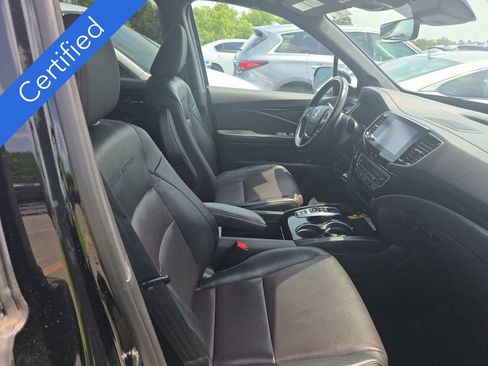 Used 2023 Honda Ridgeline Black Edition image 13
