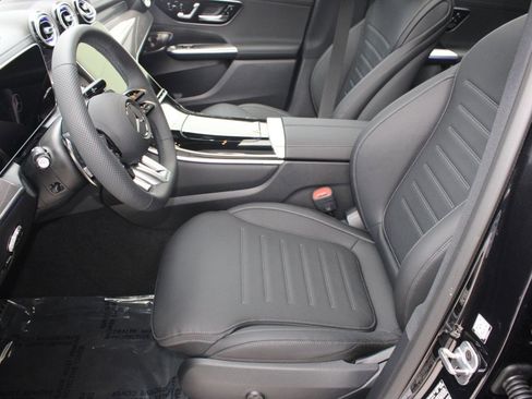 New 2026 Mercedes-Benz GLC 43 AMG 4MATIC image 5