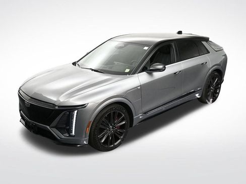 Used 2026 Cadillac Lyriq V w/ LPO, Floor Liner Package AWD/4WD image 16