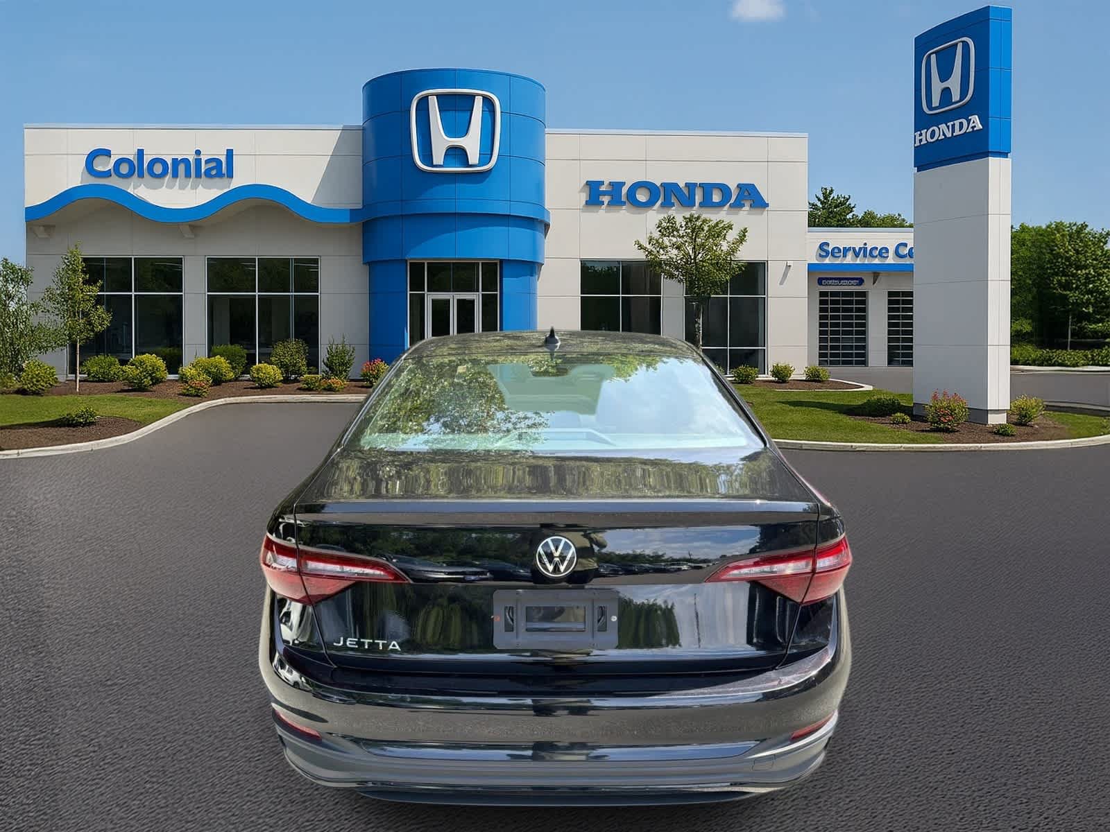 Used 2024 Volkswagen Jetta Sport FWD image 5