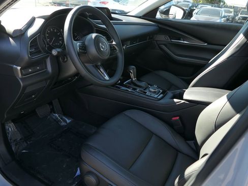 Used 2025 MAZDA CX-30 AWD 2.5 S w/ Select Sport Pkg image 9