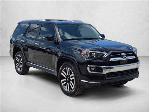 Used 2024 Toyota 4Runner Limited AWD/4WD image 3