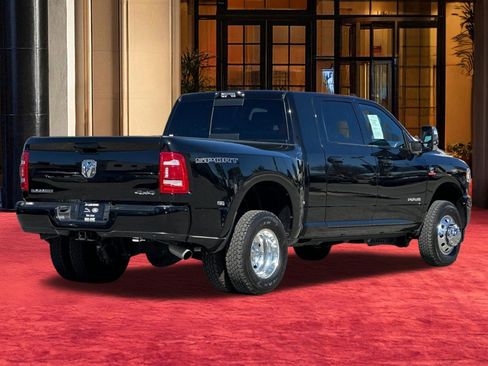 Used 2024 RAM 3500 Laramie w/ Sport Appearance Package image 9