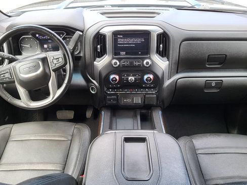 Used 2021 GMC Sierra 2500 Denali w/ Denali Black Diamond Edition AWD/4WD image 29
