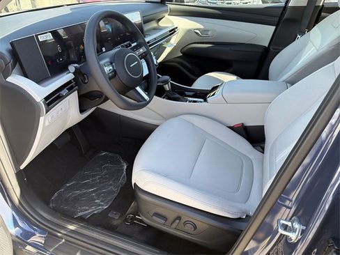 New 2026 Hyundai Tucson SEL image 9