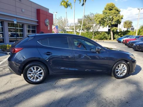 Used 2014 MAZDA MAZDA3 i Touring w/ Moonroof Package 1 image 8