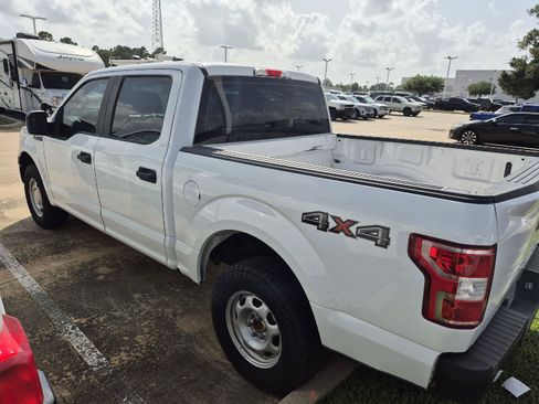 Used 2019 Ford F150 XL w/ Equipment Group 101A Mid AWD/4WD image 4