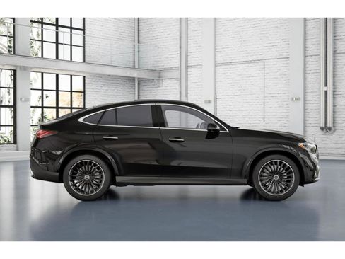 New 2026 Mercedes-Benz GLC 300 4MATIC image 2