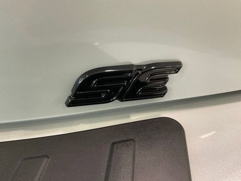 New 2026 Toyota Corolla SE FWD image 19